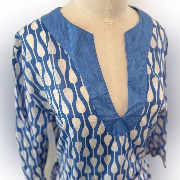 Echo Cover Up Over Swimwear Dress, Blue White V-Neck Lightweight, Size Medium - Picture 2 of 5